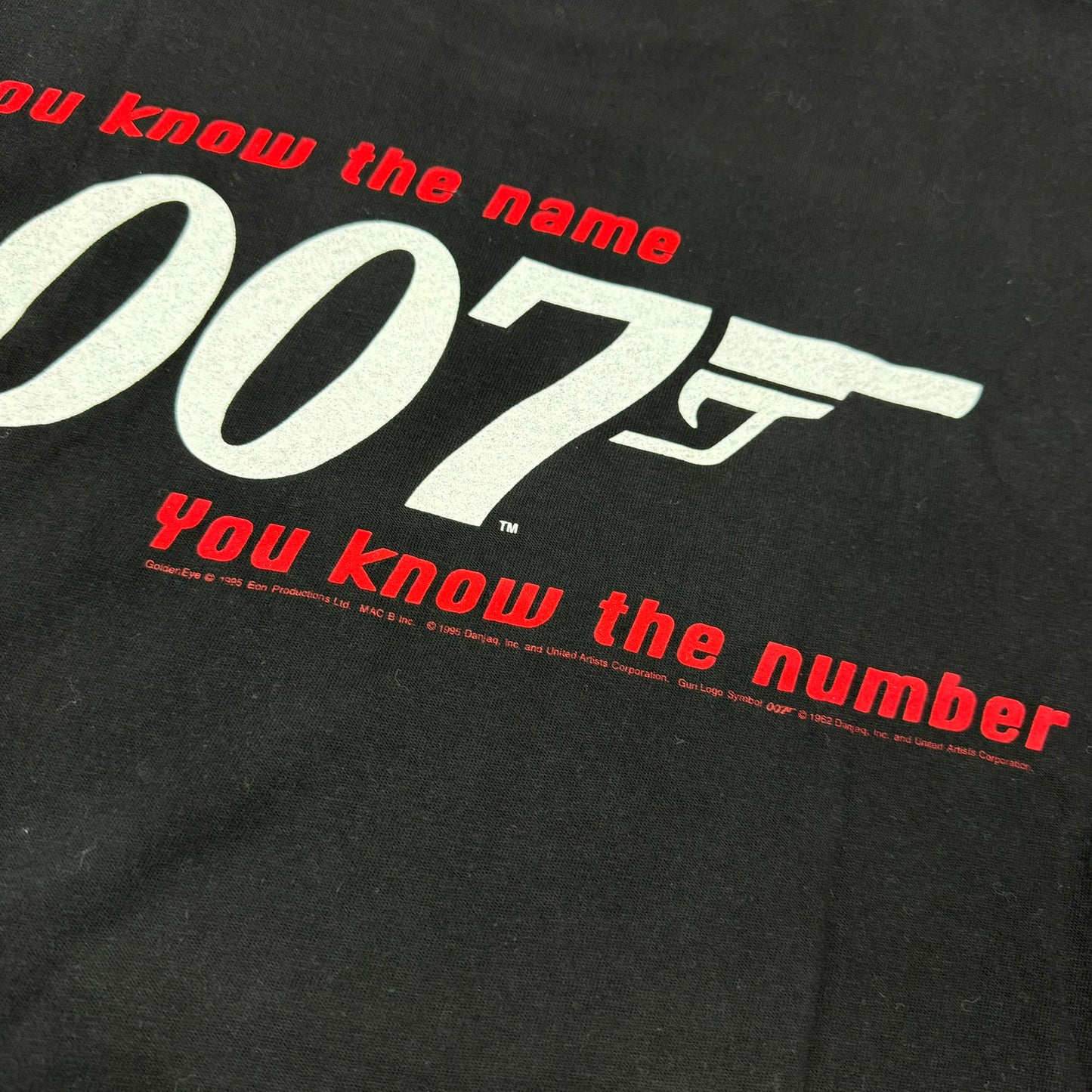 Tricou Goldeneye James Bond 007 Vintage Din Anul 1995 - XL
