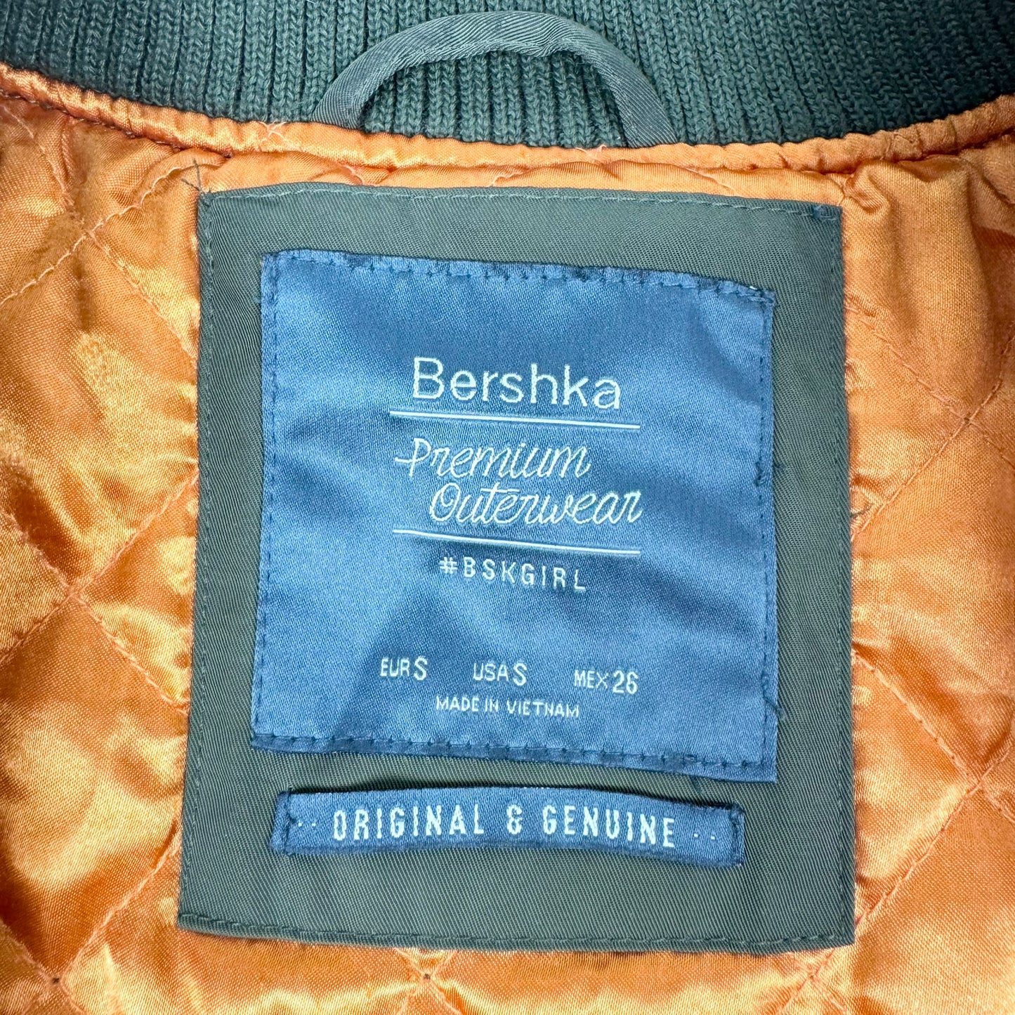 Jachetă Bershka Femei - S