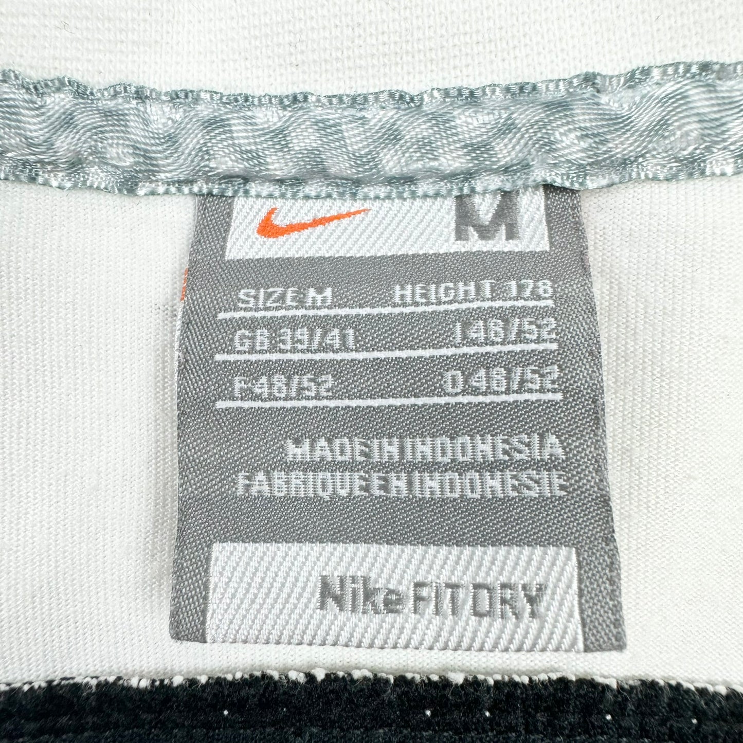 Tricou Tiempo Nike Vintage - M