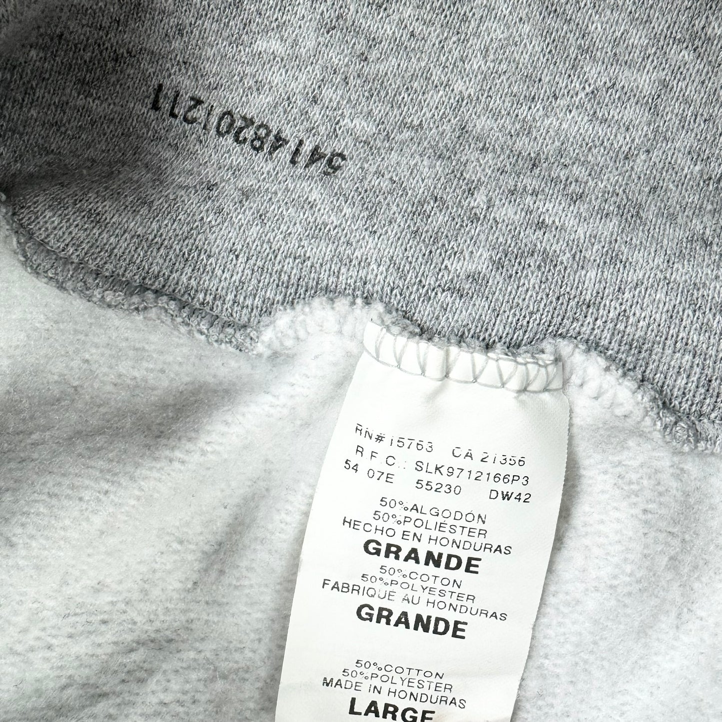 Hanorac Disney Vintage Din Anul 2013 - L