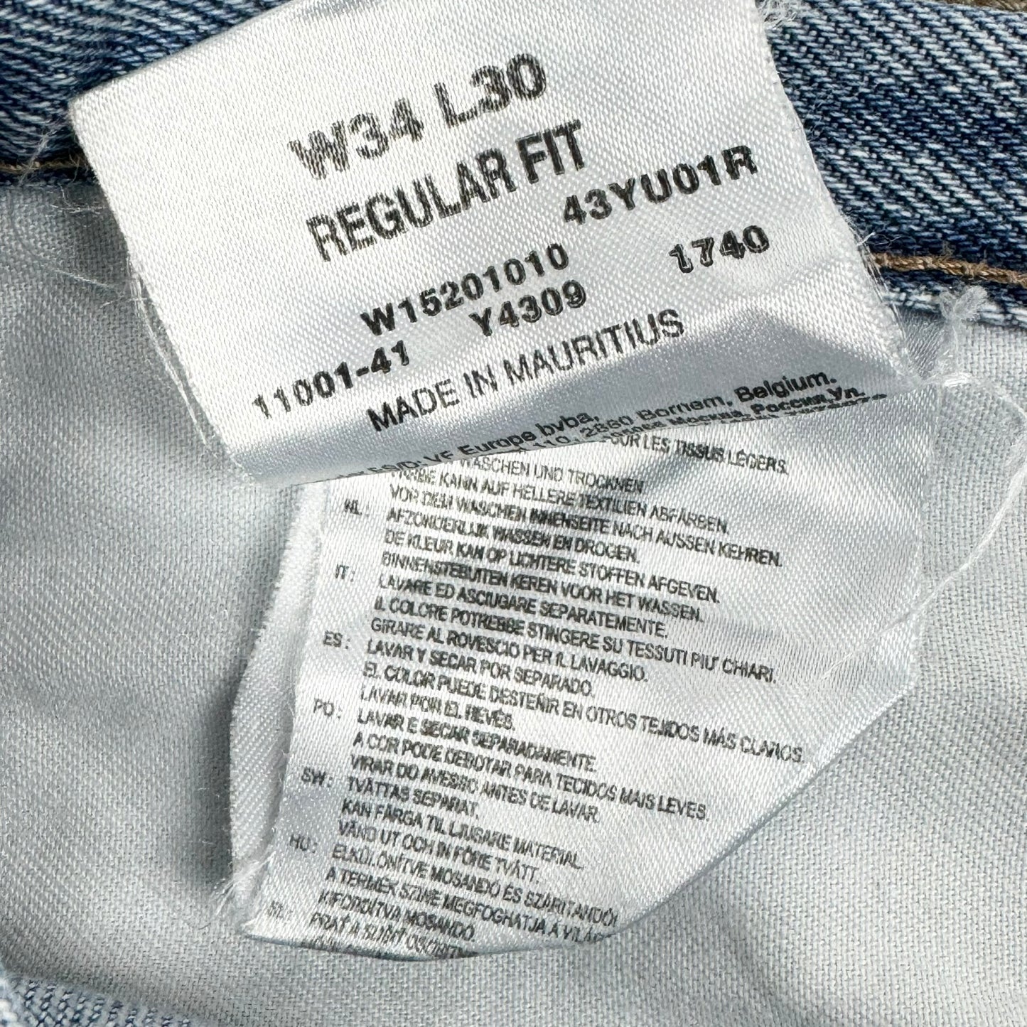 Blugi Wrangler - W34/L30