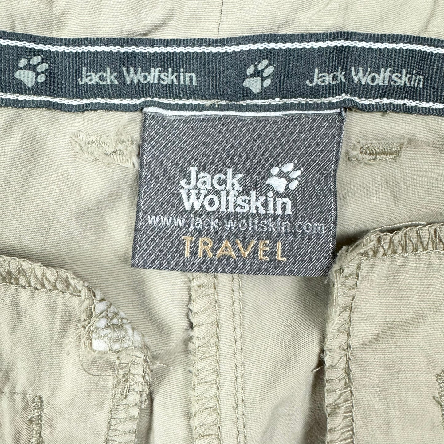 Pantaloni 2în1 JackWolfskin
