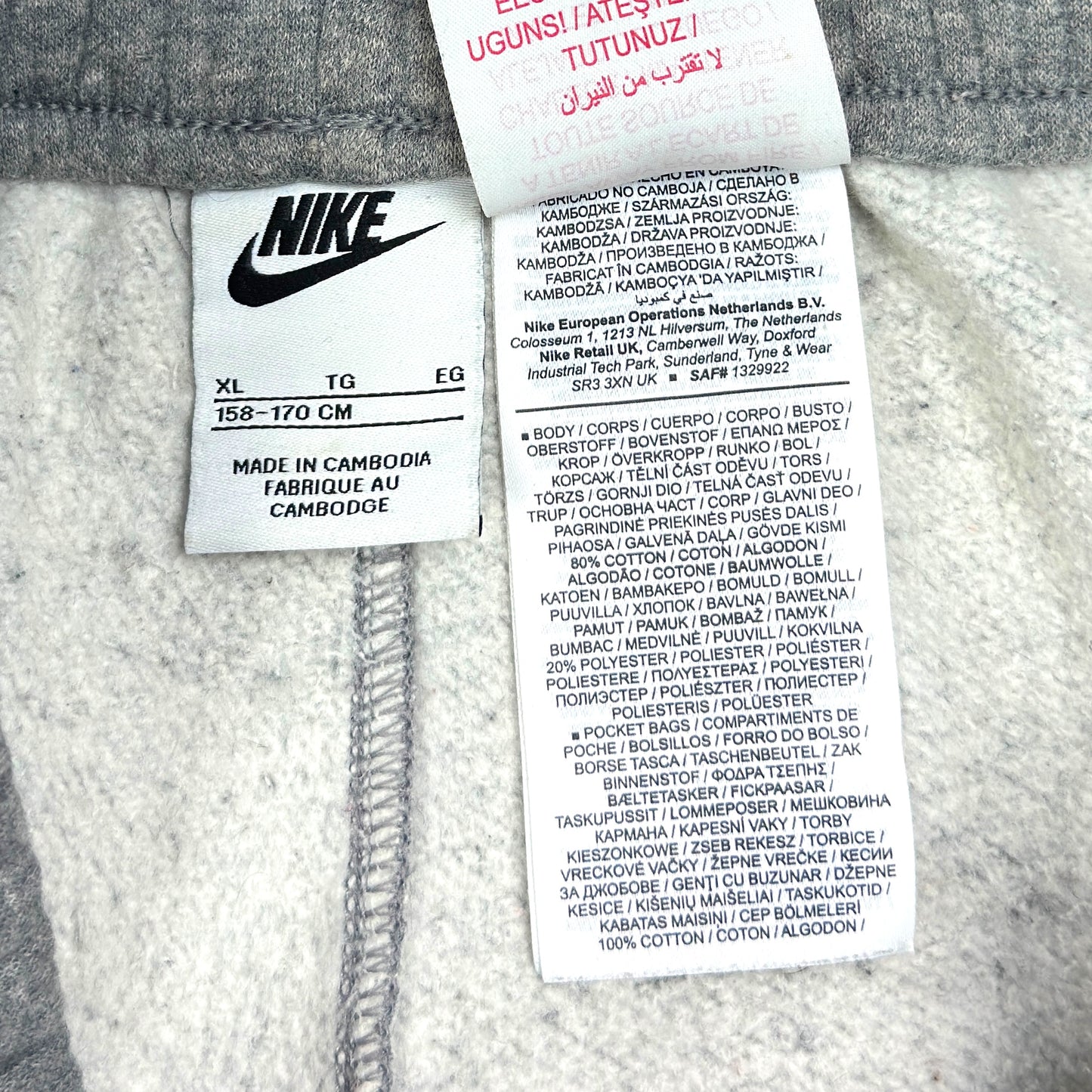 Pantaloni Nike - S