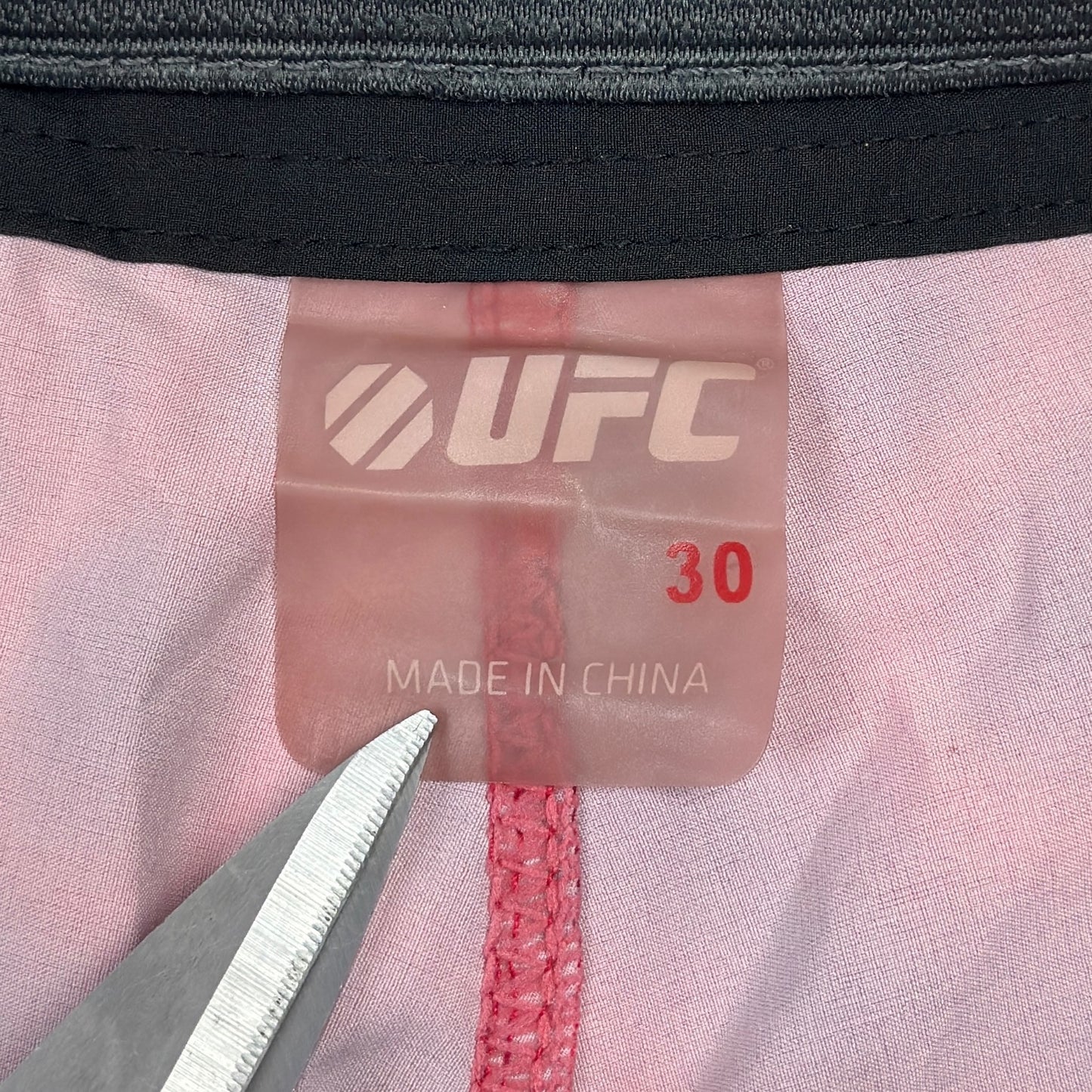 Pantaloni Scurți UFC - W30
