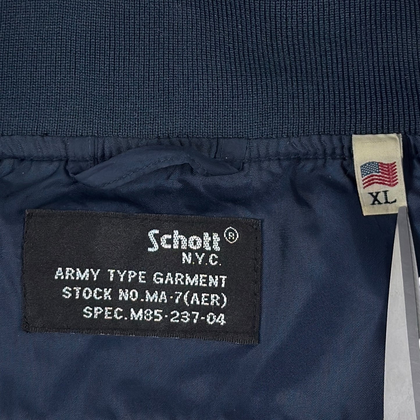 Jachetă Schott NYC - M/L