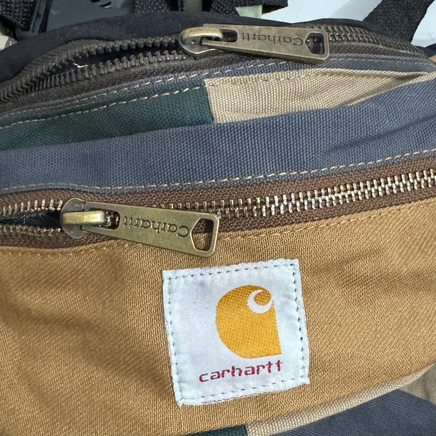 Borsetă Custom Reworked Carhartt