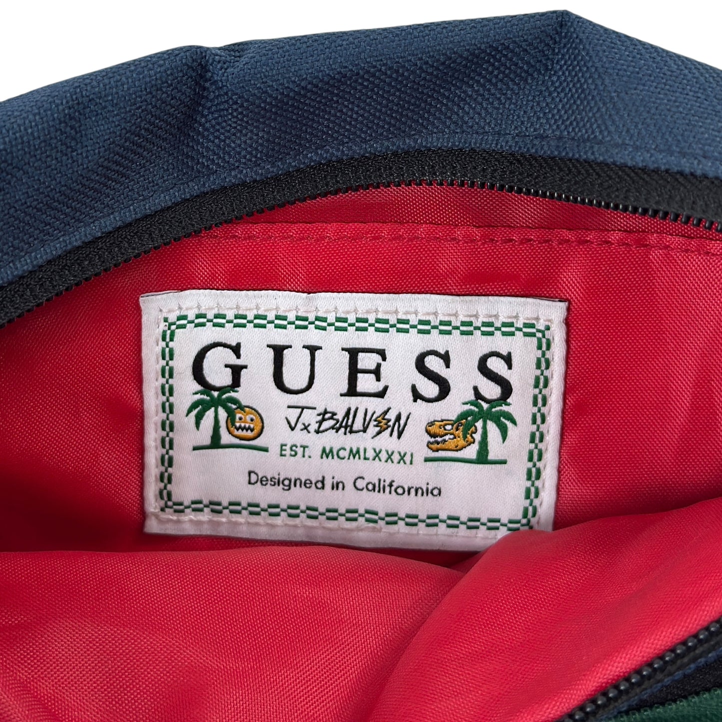 Borsetă GUESS x J.BALVIN