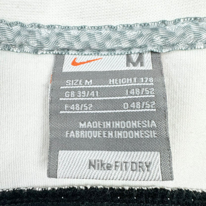 Tricou Tiempo Nike Vintage - M