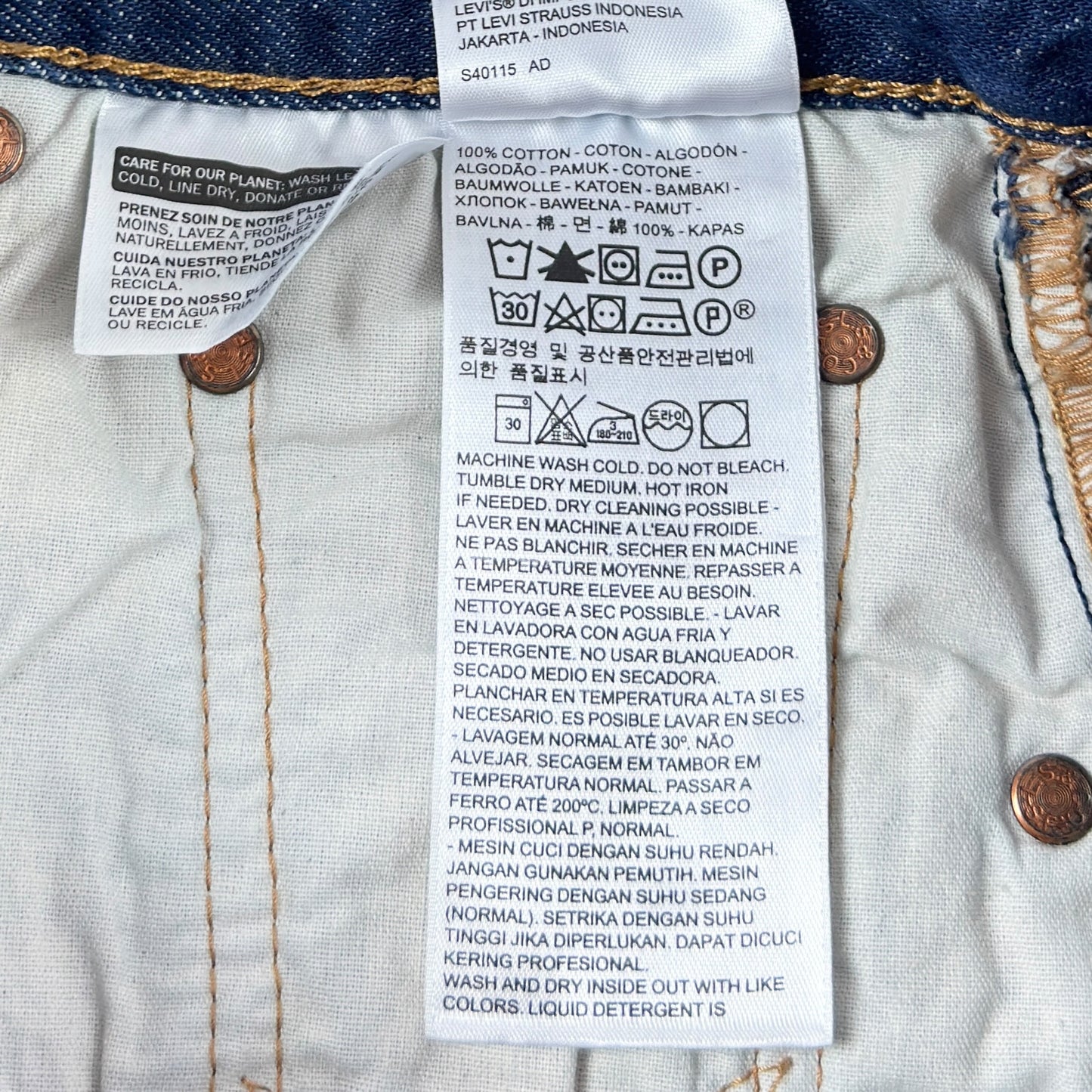 Blugi Scurți Levi's 501 Femei - W28