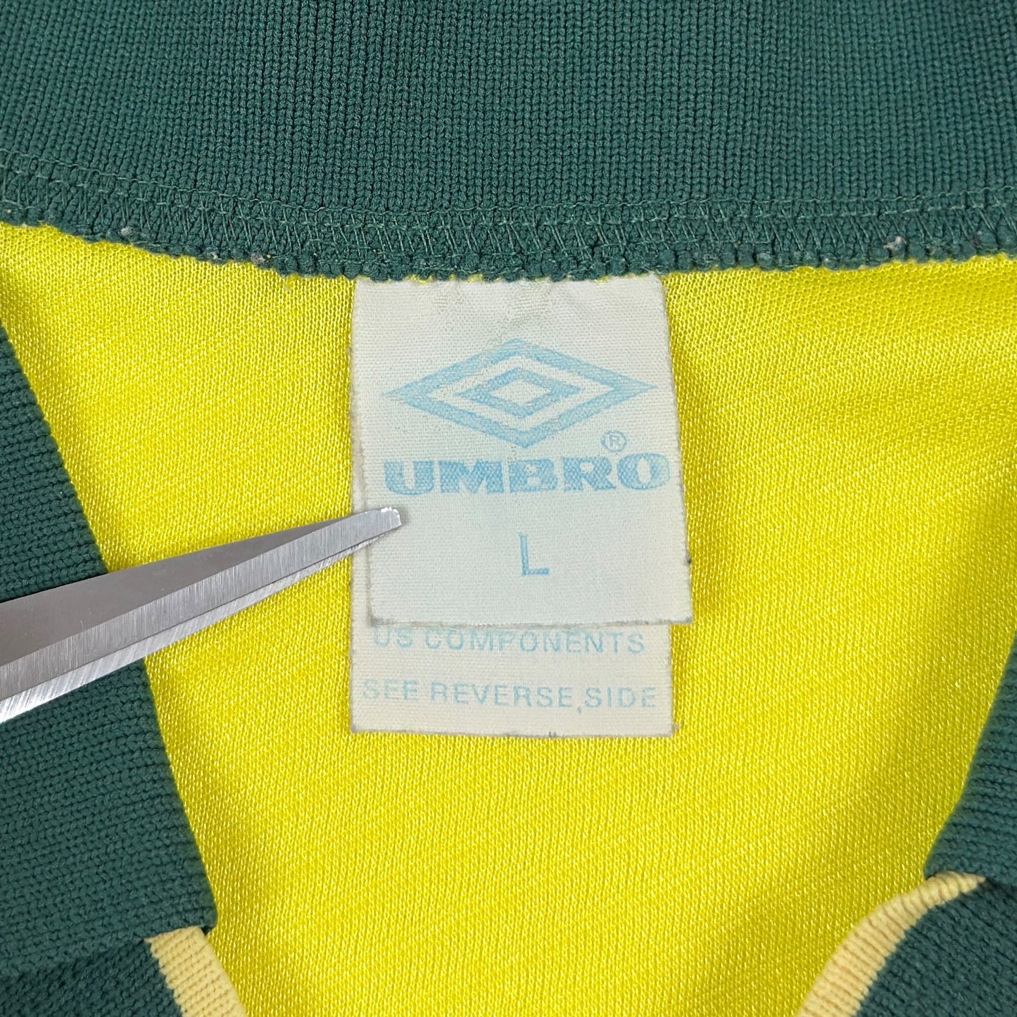 Jersey Umbro Brasil Vintage Din Anul 1994 - M/L