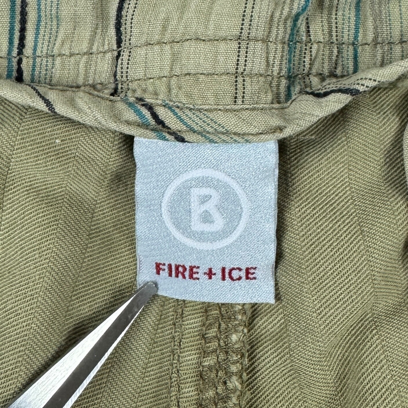 Pantaloni Scurți BOGNER - W36