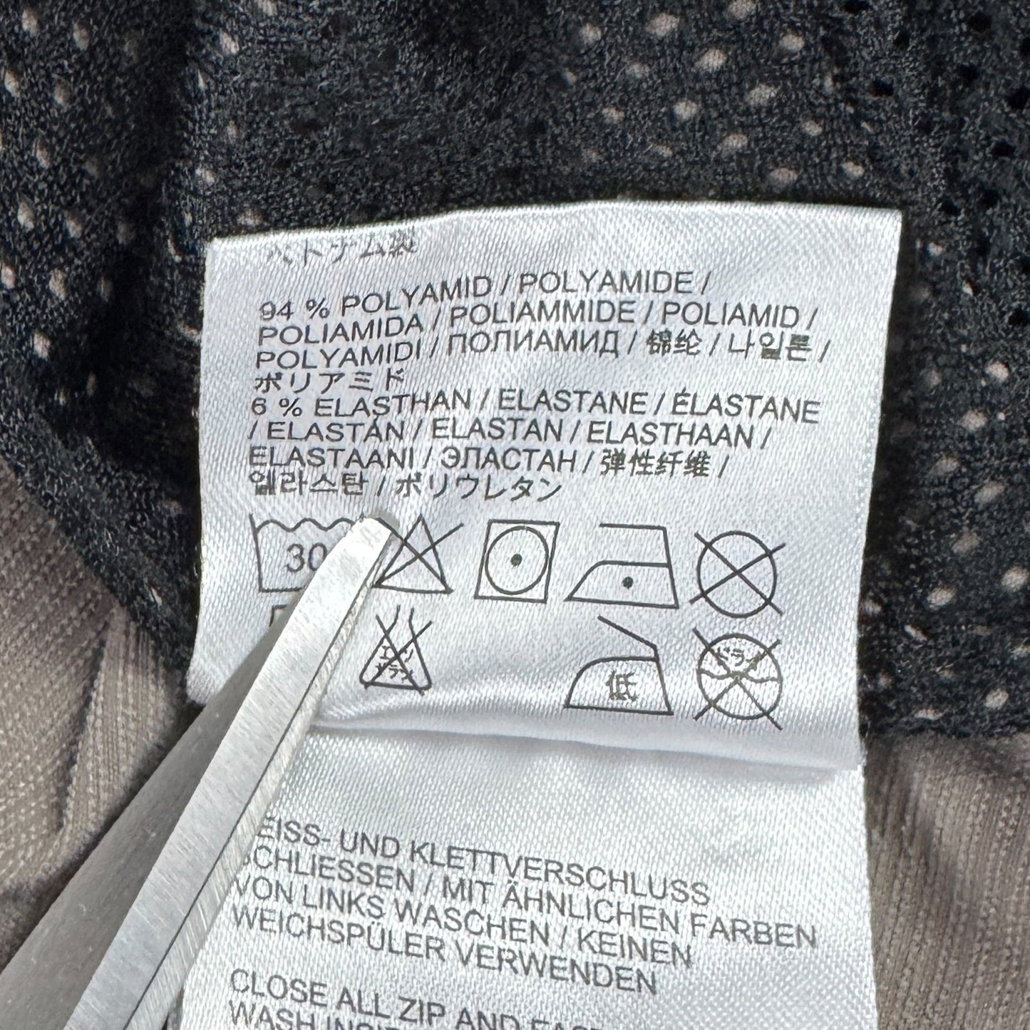 Pantaloni 2în1 JackWolfskin Femei - W30/L30