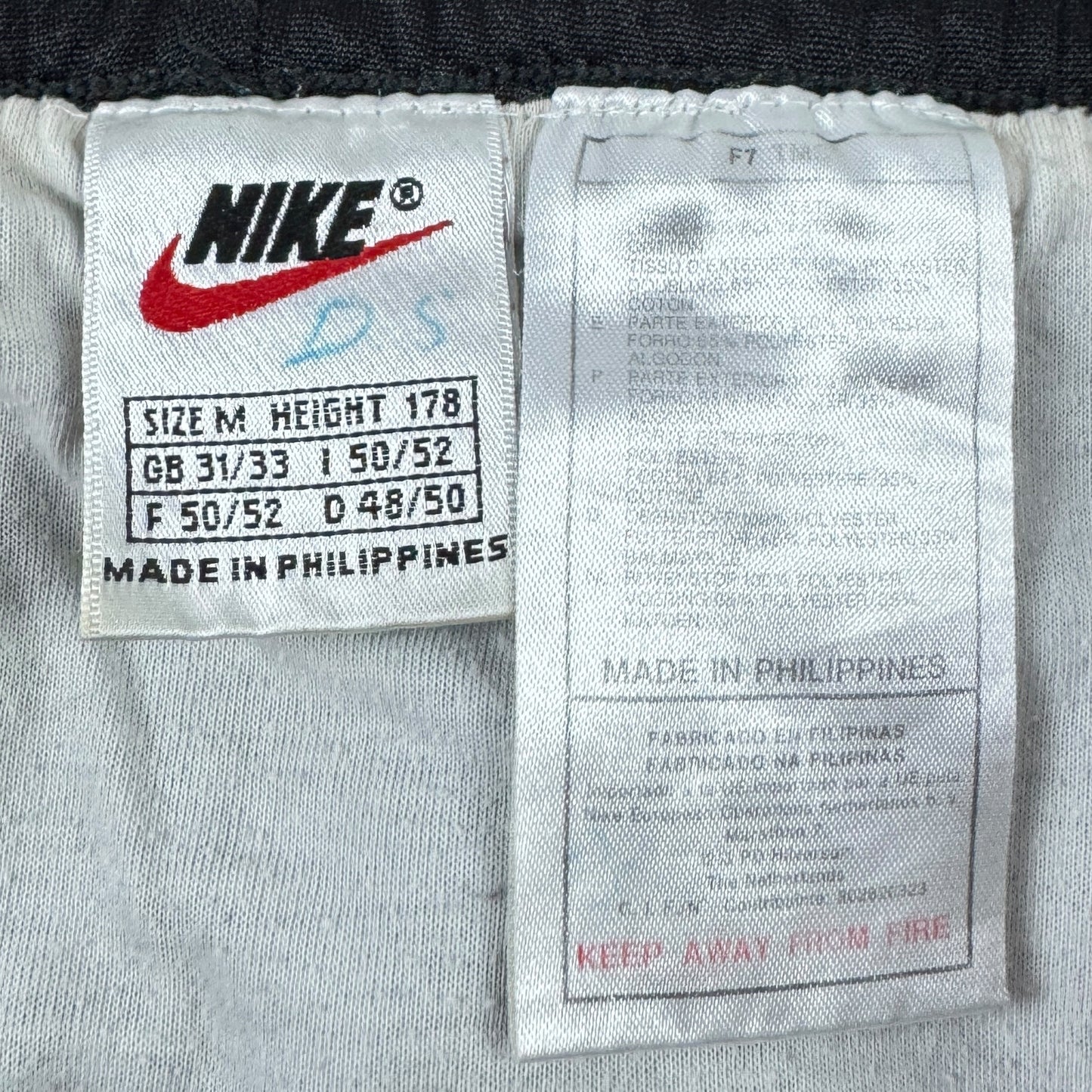 Pantaloni Scurți Nike Vintage - M/L
