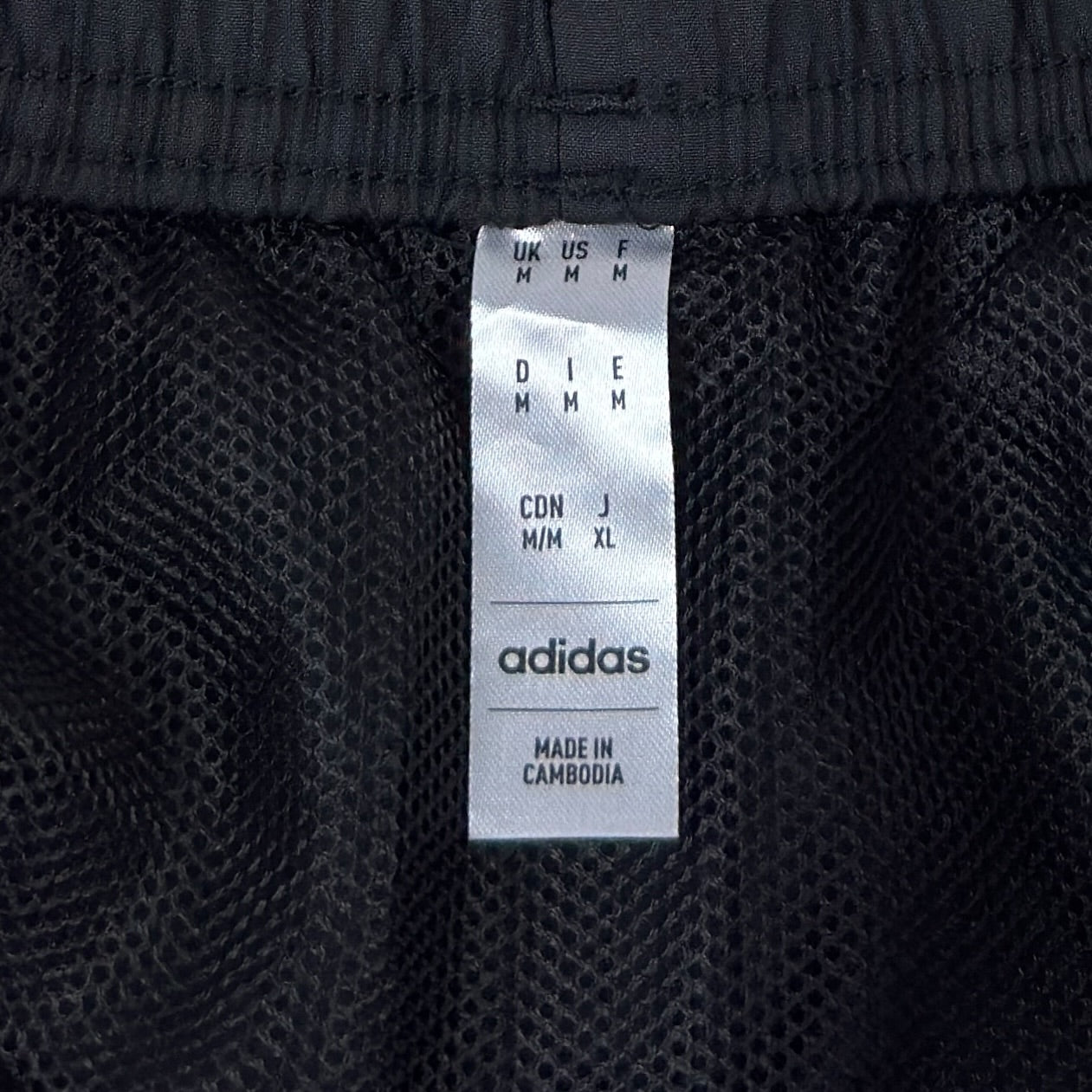 Pantaloni Scurți Adidas - M