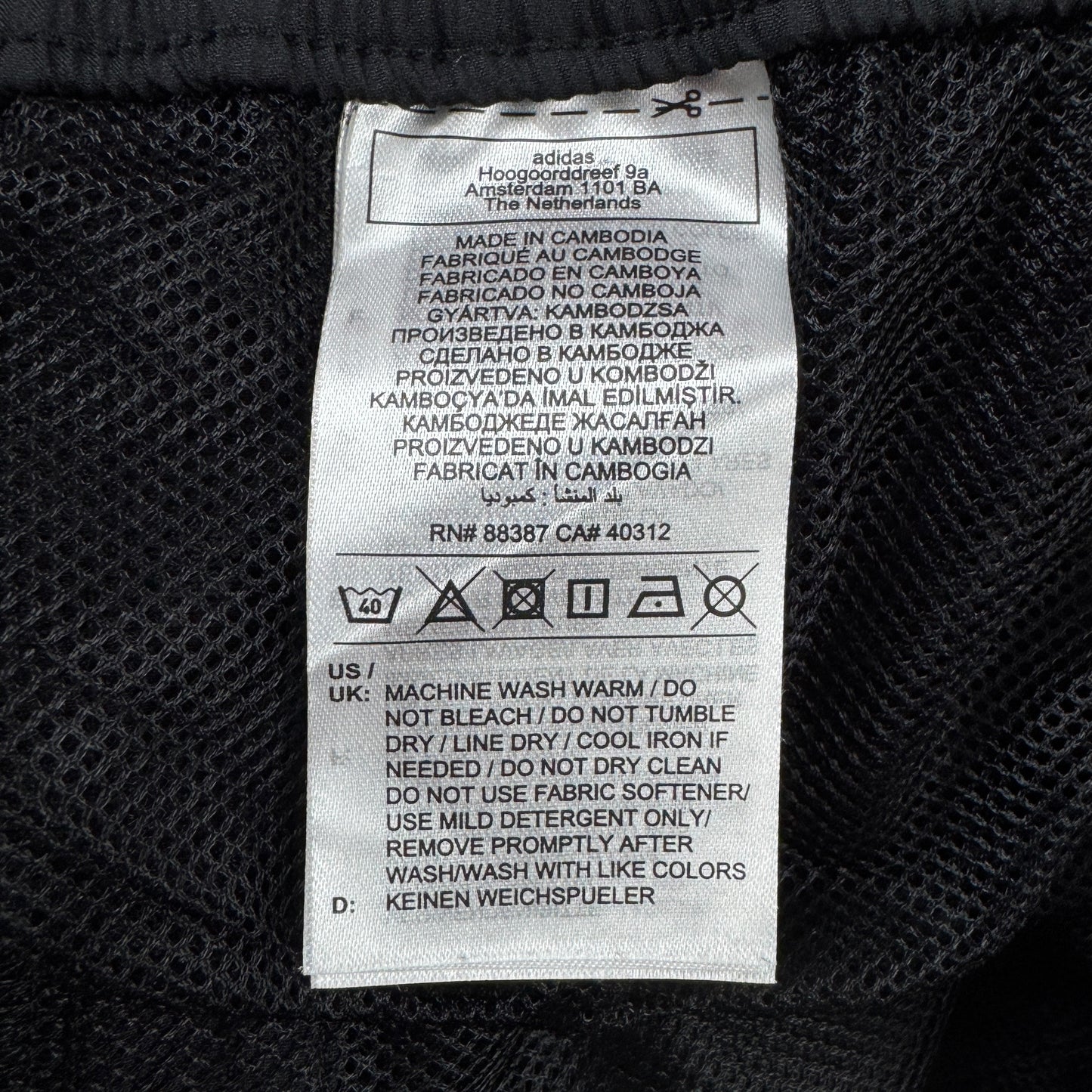 Pantaloni Scurți Adidas - M