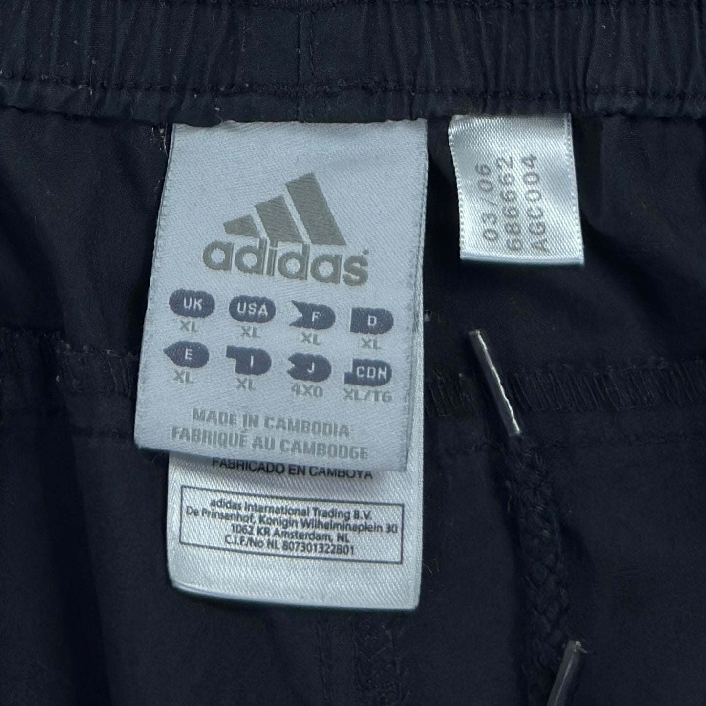 Pantaloni Trei Sferturi Adidas Vintage - L/XL