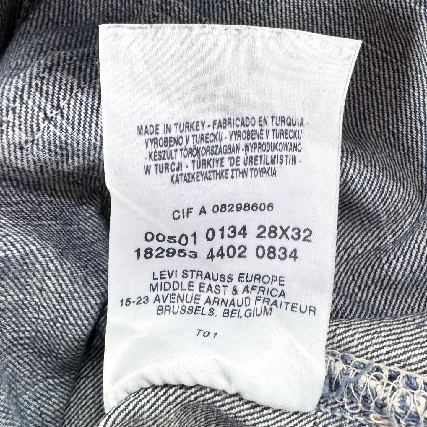Blugi Levi's 501 Vintage Din Anul 2004 Femei - W28/L32