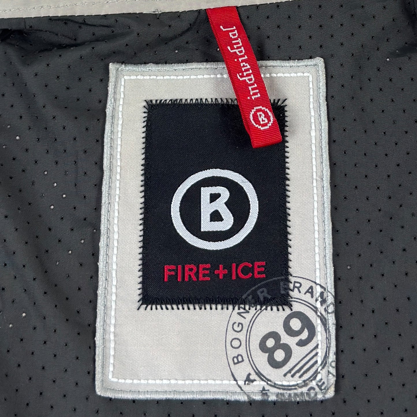 Jachetă BOGNER - M/L