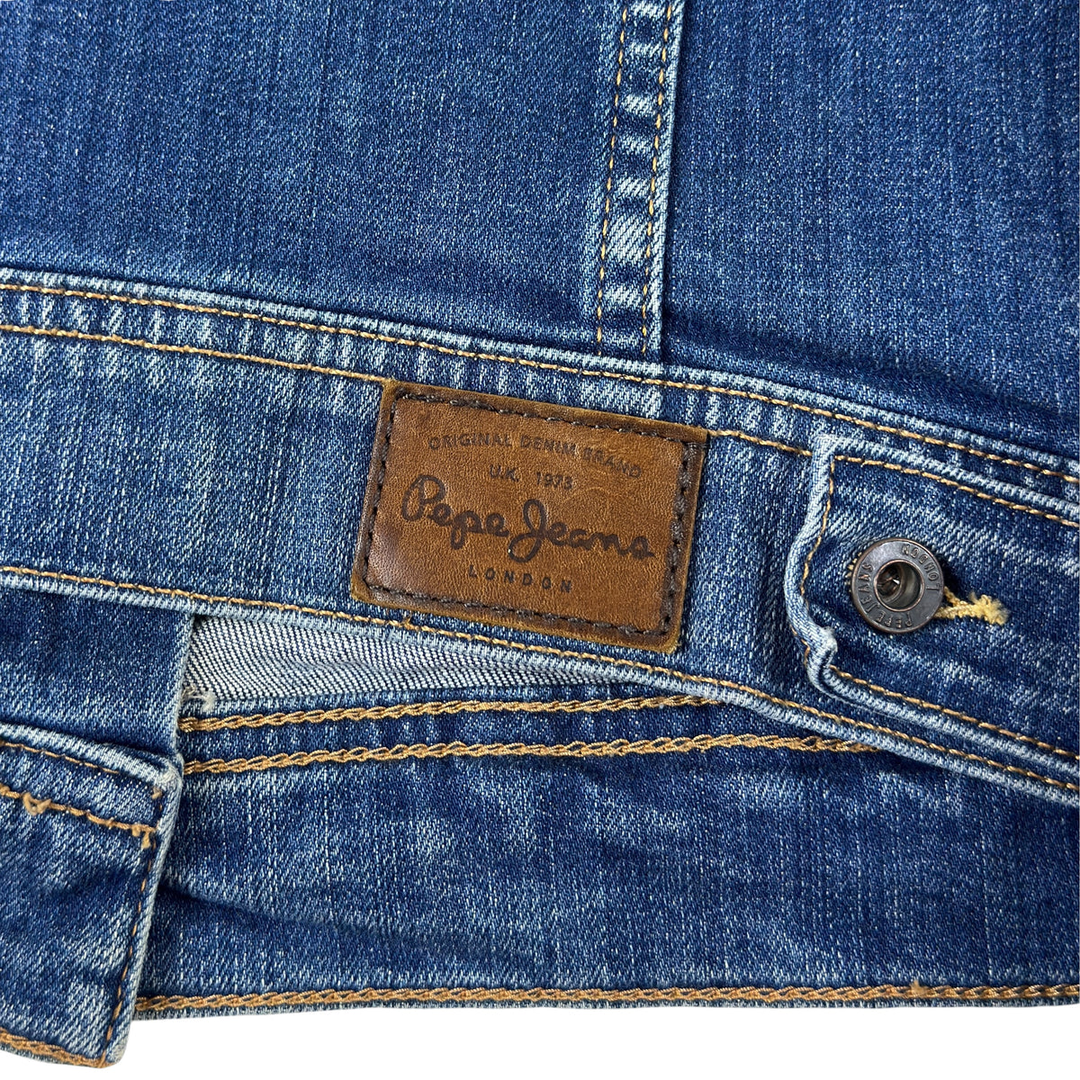 Jachetă Pepe Jeans Femei - S/M