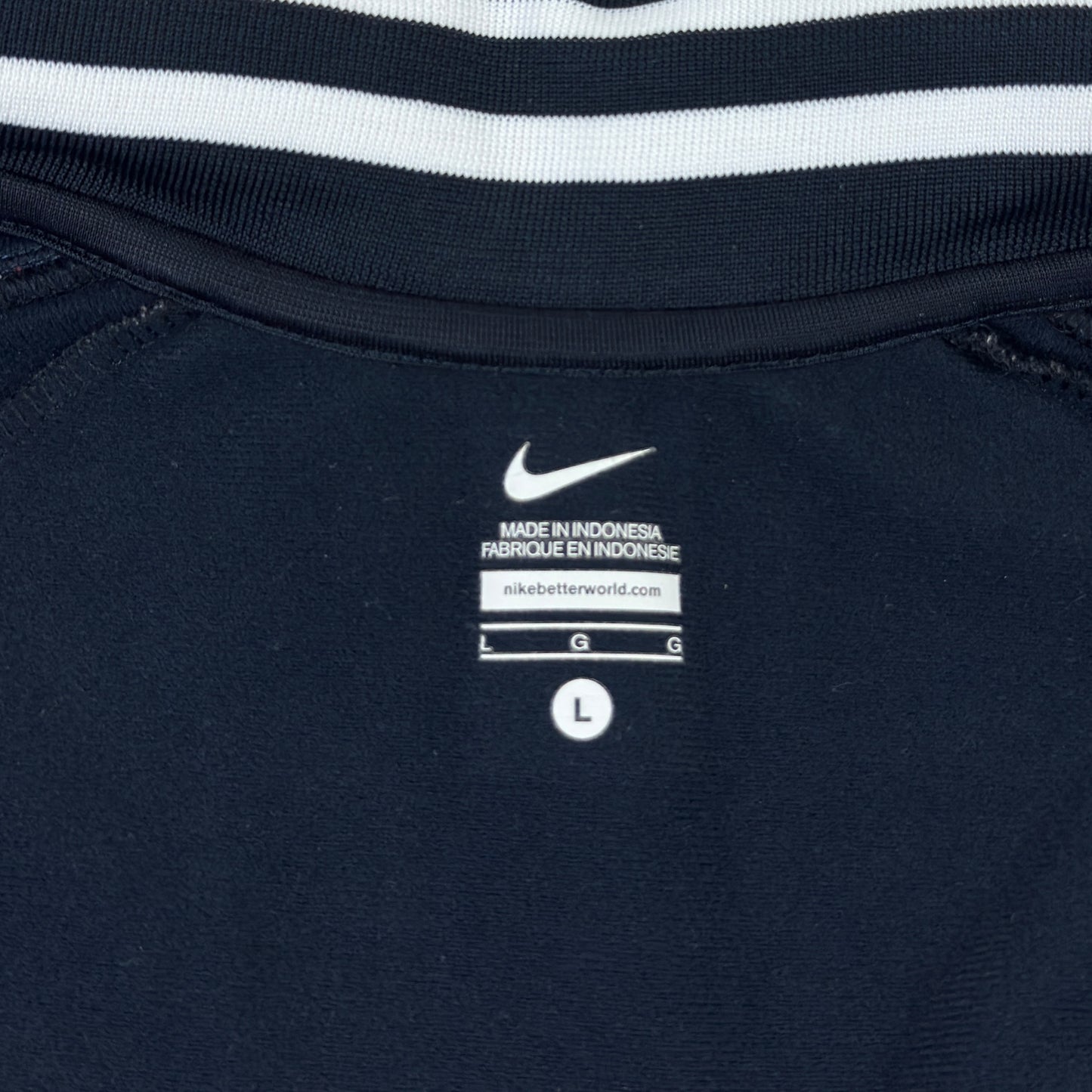 Jachetă Nike - M/L