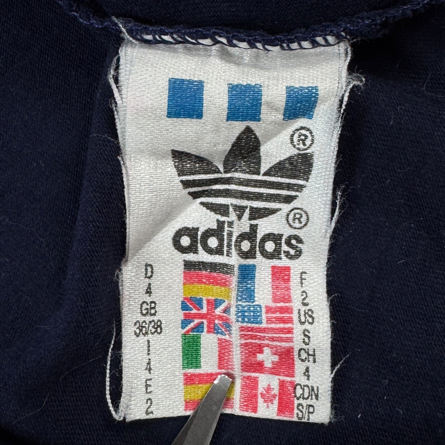 Tricou Adidas Vintage - S/M