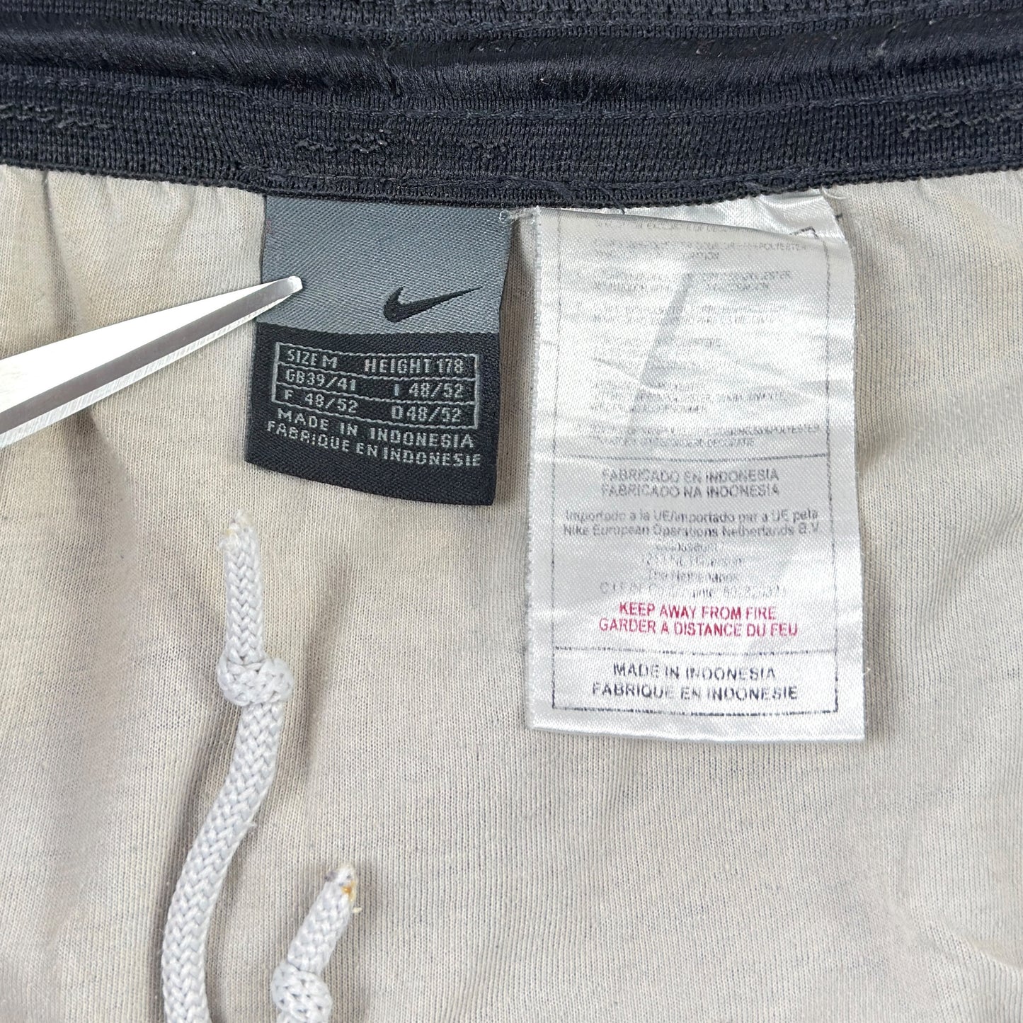 Pantaloni Scurți Nike Vintage - L/XL