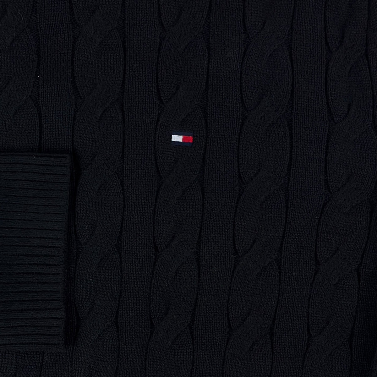 Pulover Tommy Hilfiger - M/L