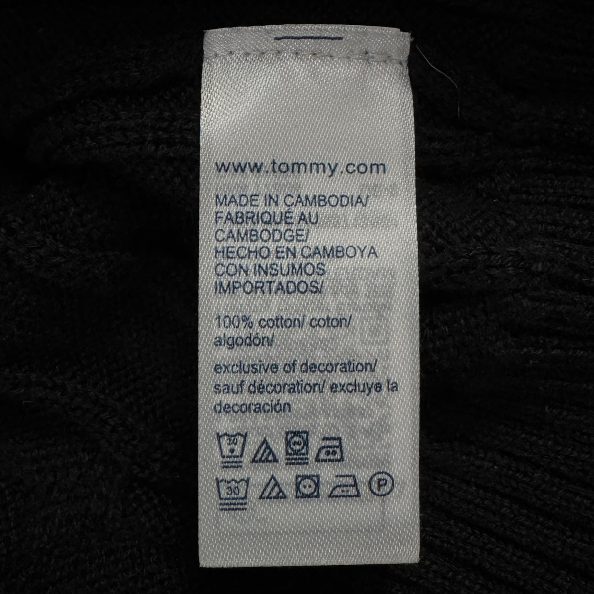 Pulover Tommy Hilfiger - M/L