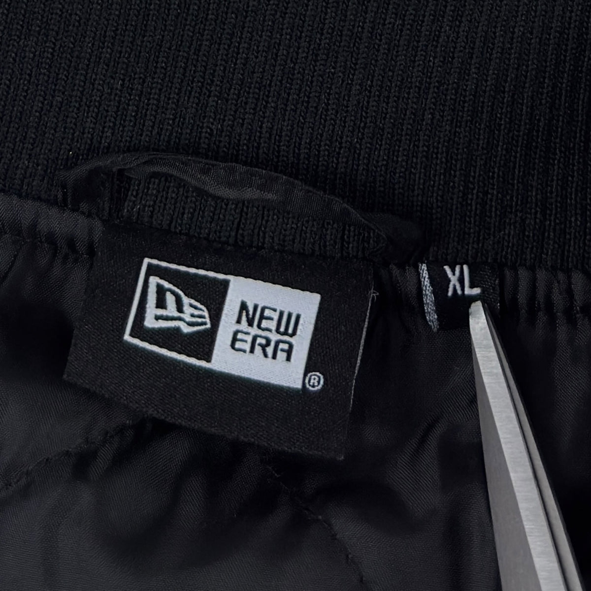 Jachetă NewEra - XL