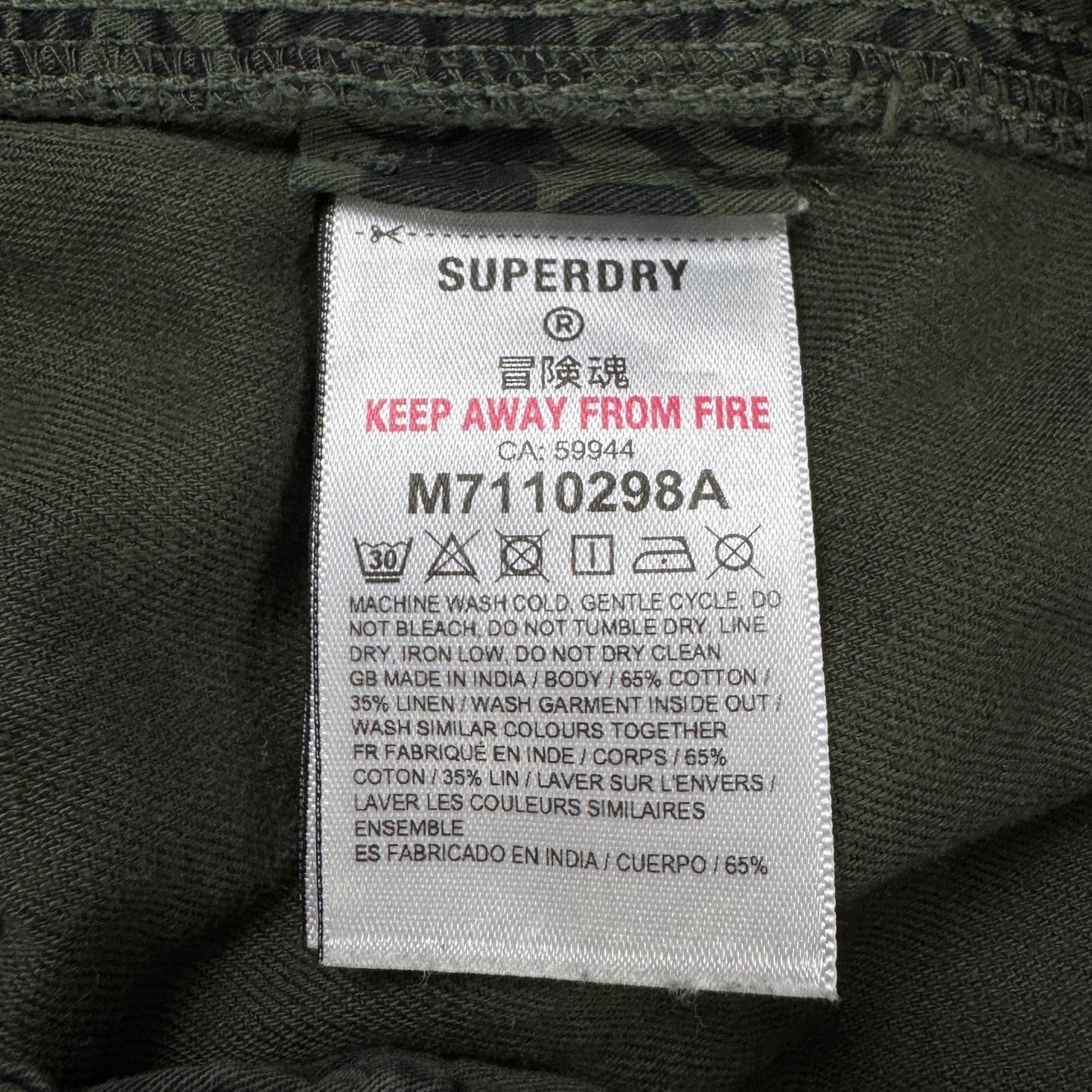 Pantaloni Scurți Superdry 35% In - XL