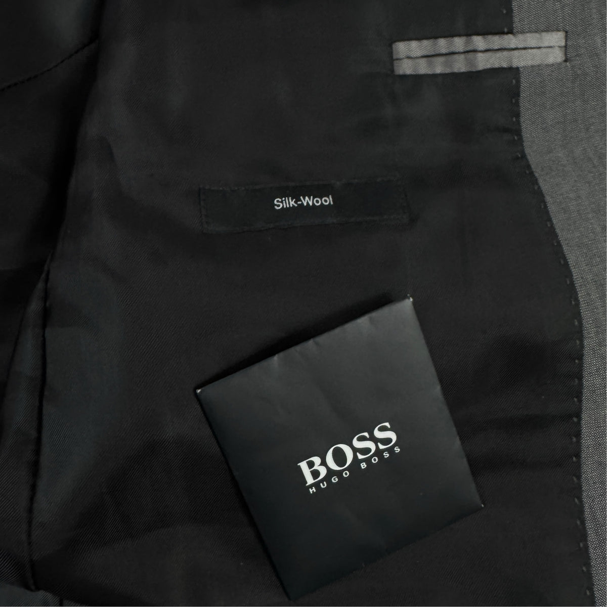 Sacou Hugo Boss 80% Lână 20% Mătase - S/M