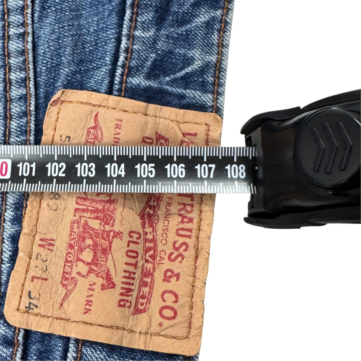 Blugi Levi's 545 Vintage Din Anul 2003 Femei - W27/L34