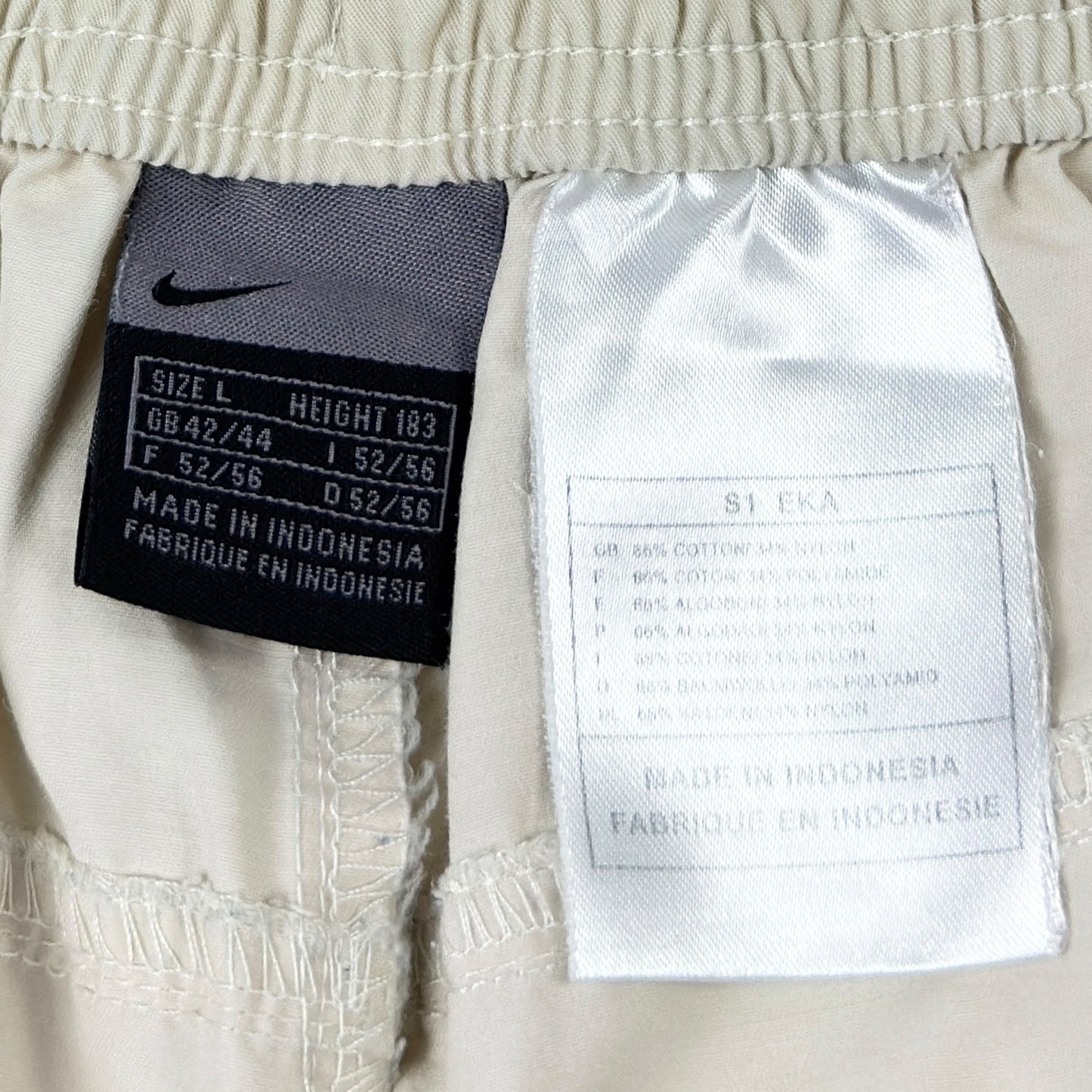 Pantaloni Trei Sferturi Nike Vintage - L