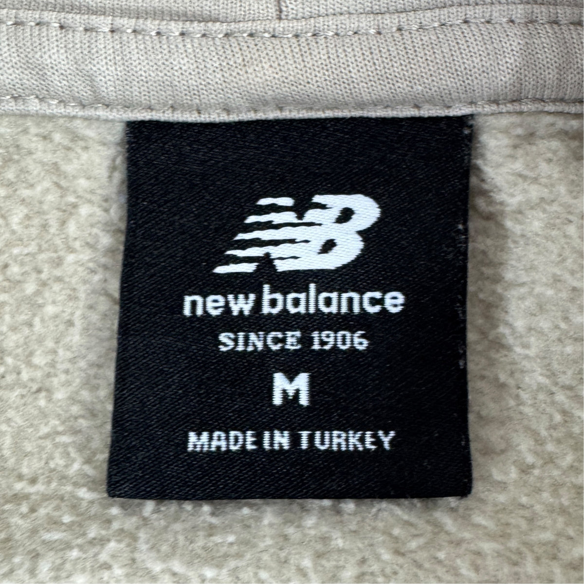 Hanorac New Balance - M/L