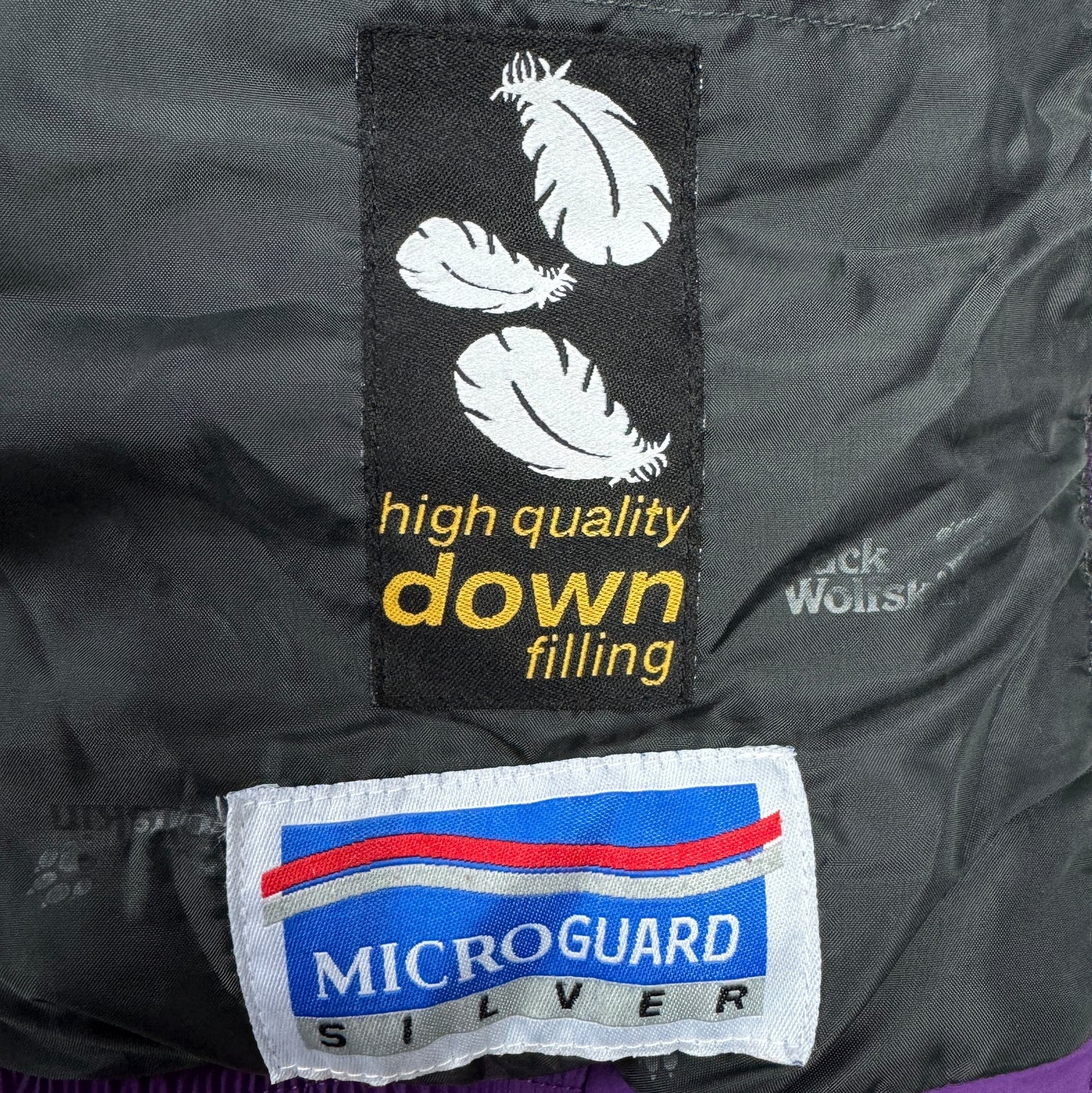 Vestă JackWolfskin Femei 90% Puf 10% Pene - S/M