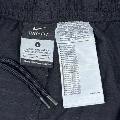 Pantaloni Scurți Nike - L
