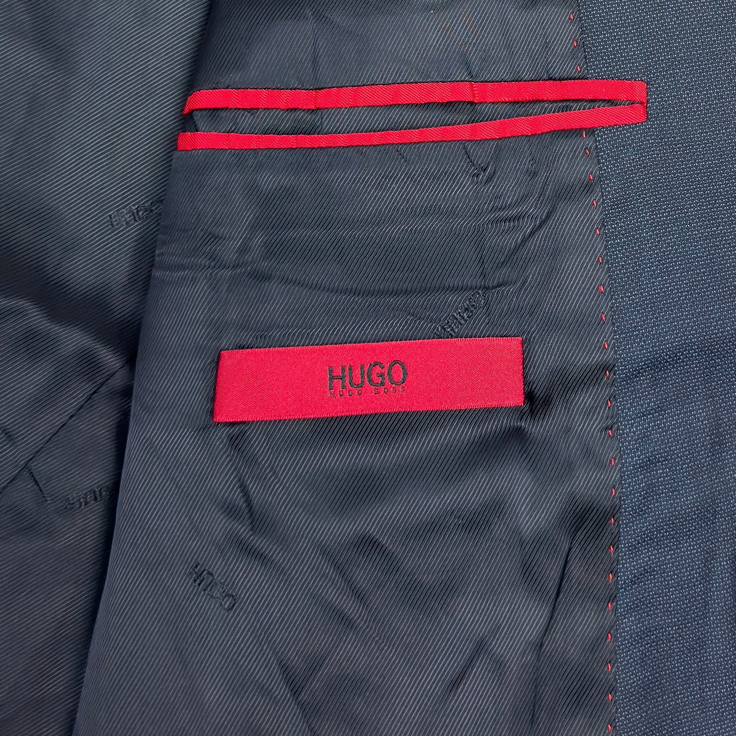 Sacou Hugo Boss 74% Lână - L